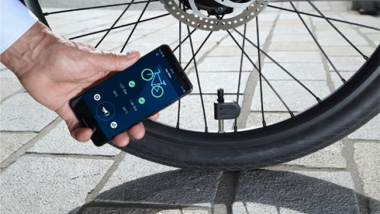 Airsistant dekktrykksensor for presta-ventil