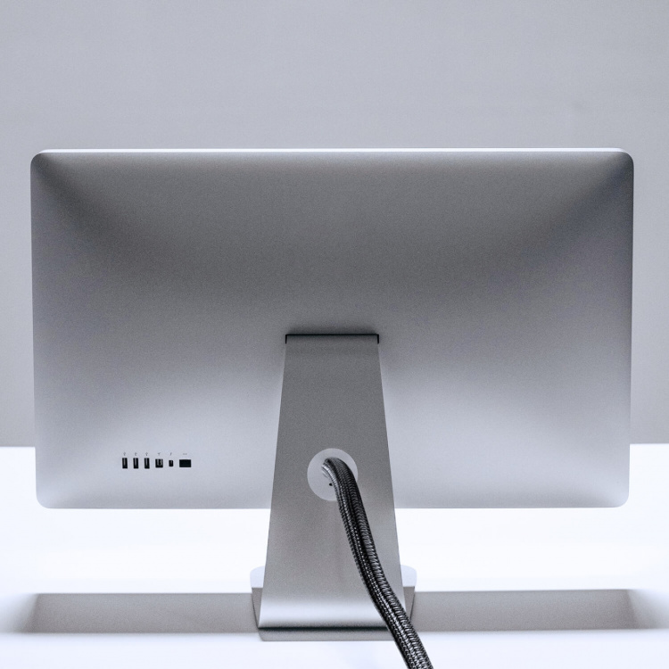 Desire2 Deskmate Cable Sheath 4m Velcro Closing Black Desire2 Deskmate Cable Sheath 4m Velcro Closing Black