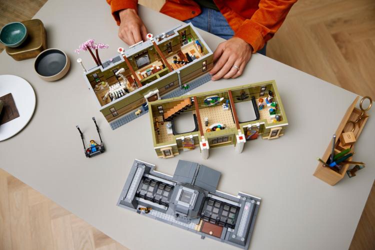 Lego Ikoner 10326 - Naturhistorisk museum Lego Ikoner 10326 - Naturhistorisk museum