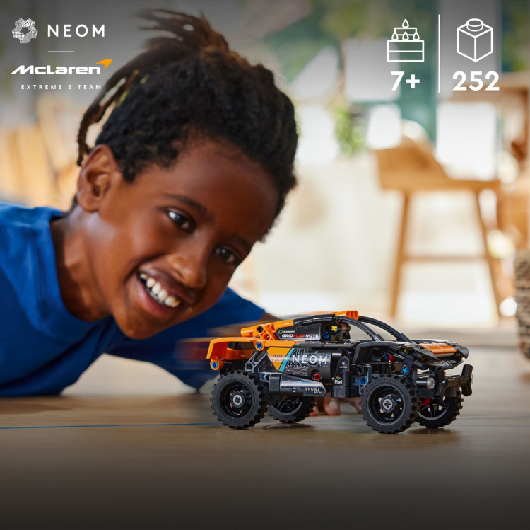 Lego Technic 42166 - NEOM McLaren Extreme E Racerbil