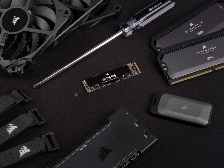 Corsair MP700 PRO 2 Tt M.2 SSD-lagring Corsair MP700 PRO 2 Tt M.2 SSD-lagring