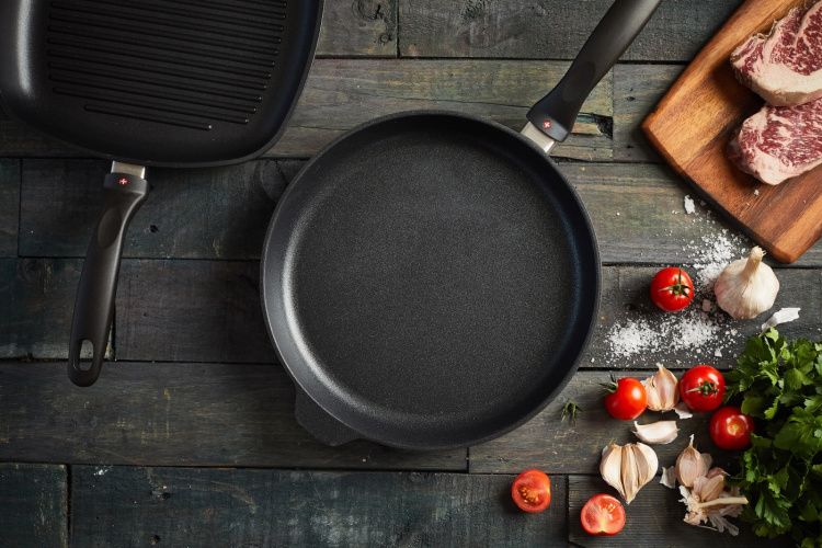 Swiss Diamond XD Classic Induction-stekepanne, 32 cm