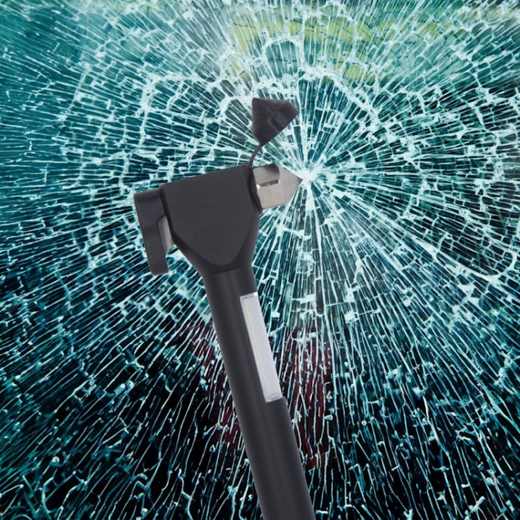 Forever Light EMERGENCY - Nødhammer med innebygd LED-lys, belteskjærer og magnet Forever Light EMERGENCY - Nødhammer med innebygd LED-lys, belteskjærer og magnet