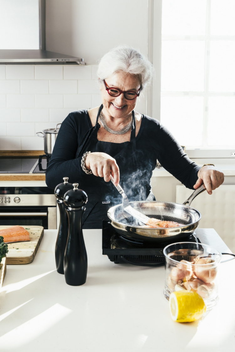 Heirol Pro Steelsafe stekepanne, rustfritt stål + non-stick-belegg, 24 cm. Heirol Pro Steelsafe stekepanne, rustfritt stål + non-stick-belegg, 24 cm.