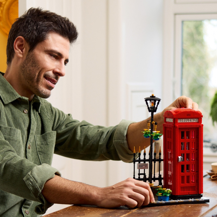 Lego Ideas 21347 - London Red Phone Booth