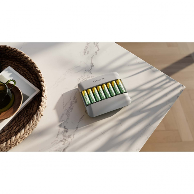 Varta Eco Charger Multi Resirkulert