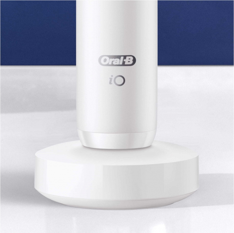 Oral B iO Series 7 - elektrisk tannbørste, hvit