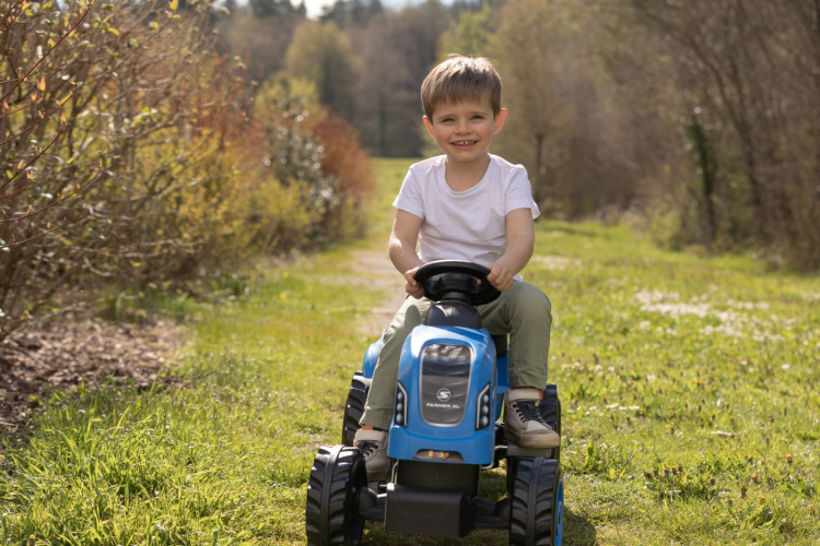 Smoby SAS Smoby Farmer XL - blå traktor og tilhenger