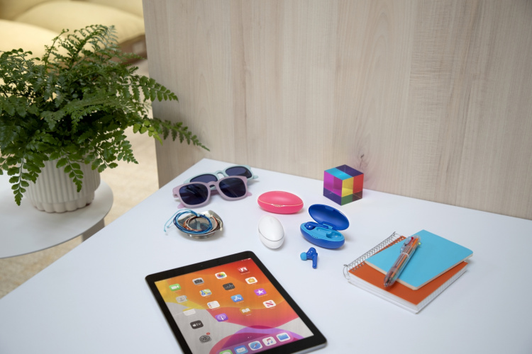 Belkin Soundform Nano - Hodetelefoner for barn, rosa Belkin Soundform Nano - Hodetelefoner for barn, rosa