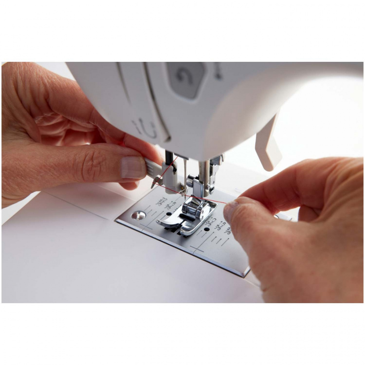 Singer Symaskin C7225 Elektronisk 97 sting inkl. forlengerbord Singer Symaskin C7225 Elektronisk 97 sting inkl. forlengerbord