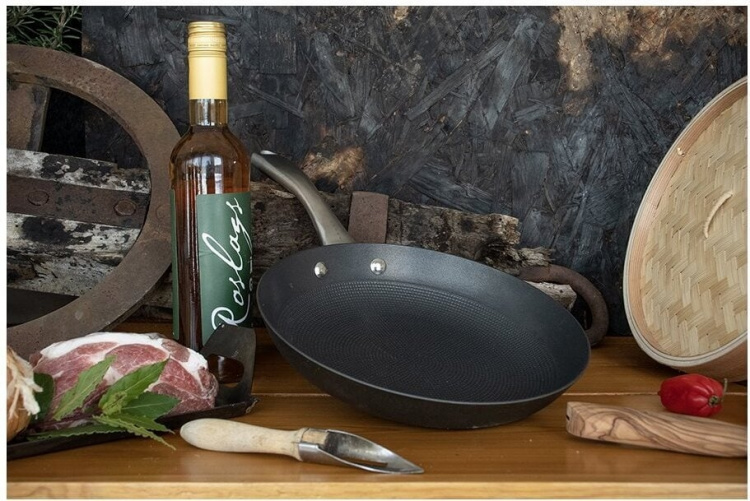 SATAKE stekepanne i støpejern 24 cm