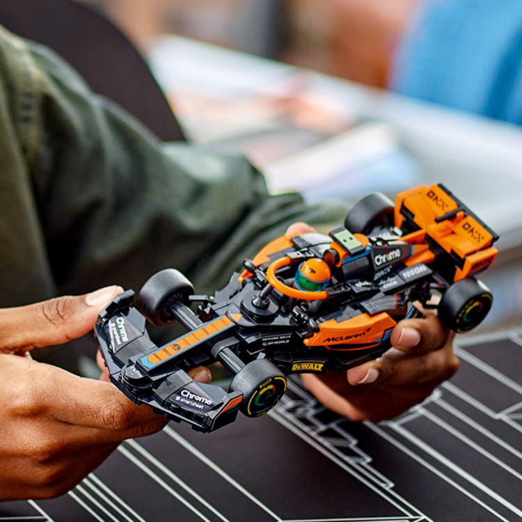 Lego Speed Champions 76919 - McLaren Formel 1-racerbil