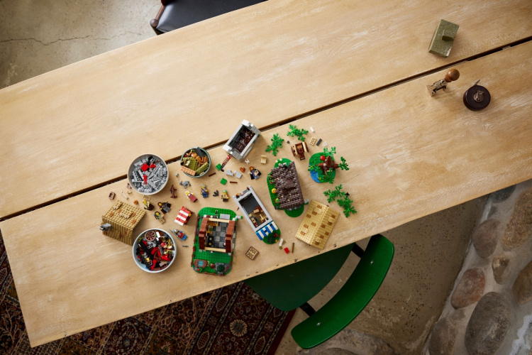 Lego Ikoner 10332 - Middelalderens bytorg