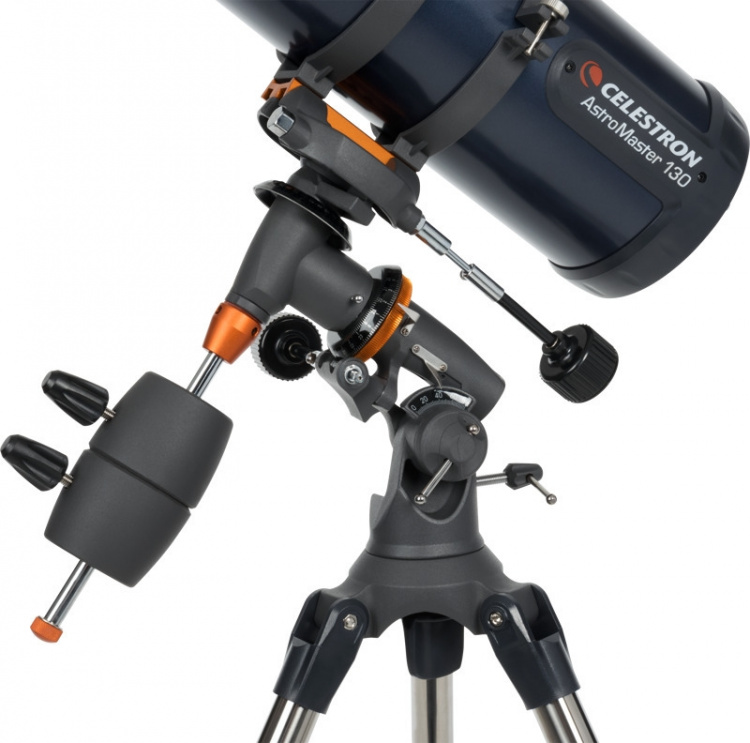 Celestron ASTROMASTER 130EQ stjerneteleskop + telefonadapter og T2-Barlow-objektiv