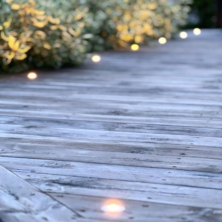 LightsOn Dexter Decklight 10-pakning sølvfarget startsett LightsOn Dexter Decklight 10-pakning sølvfarget startsett