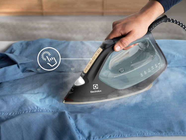 Electrolux Renew 800 E8SI2-6OG strykejern