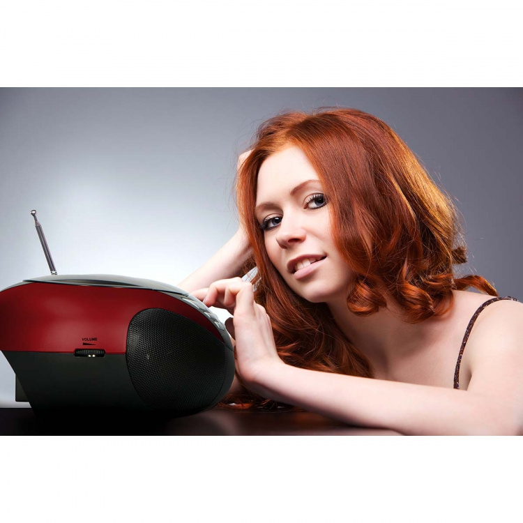 Lenco Bærbar FM-radio, CD- og USB-spiller Rød