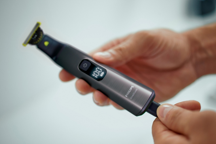 Philips OneBlade PRO 360 Face&Body QP6551/15 skjegg- og kroppstrimmer
