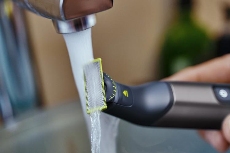 Philips OneBlade PRO 360 Face&Body QP6541/15 skjegg- og kroppstrimmer