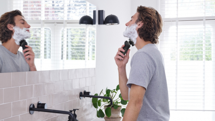 Philips S9000 Prestige SP9840/32 barbermaskin med rengjøringsstasjon