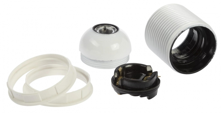 Nordic Quality Lampsockel E27 med lampskärmsring, Vit