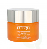 Clinique Superdefense Multi-Correcting Cream SPF25 30 ml Svært tørr til tørr Kombinasjon 1,2