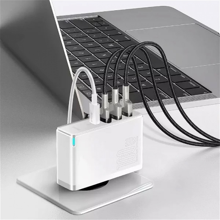 Baseus GaN2 Pro hurtiglader 2xUSB + 2xUSB-C 100W (hvit) Baseus GaN2 Pro hurtiglader 2xUSB + 2xUSB-C 100W (hvit)