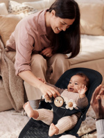 BabyBjörn Googly Eyes-leke for babysitter, svart og hvit