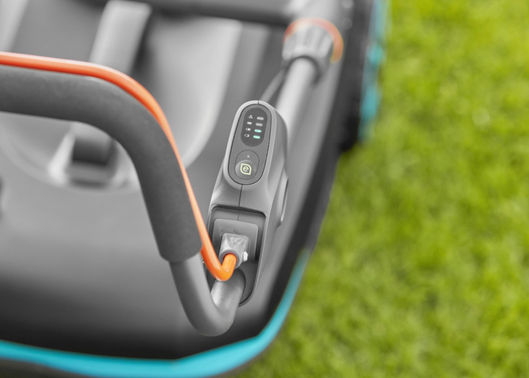 GARDENA PowerMax 37/36V P4A Ready-To-Use Set Accu-gressklipper GARDENA PowerMax 37/36V P4A Ready-To-Use Set Accu-gressklipper