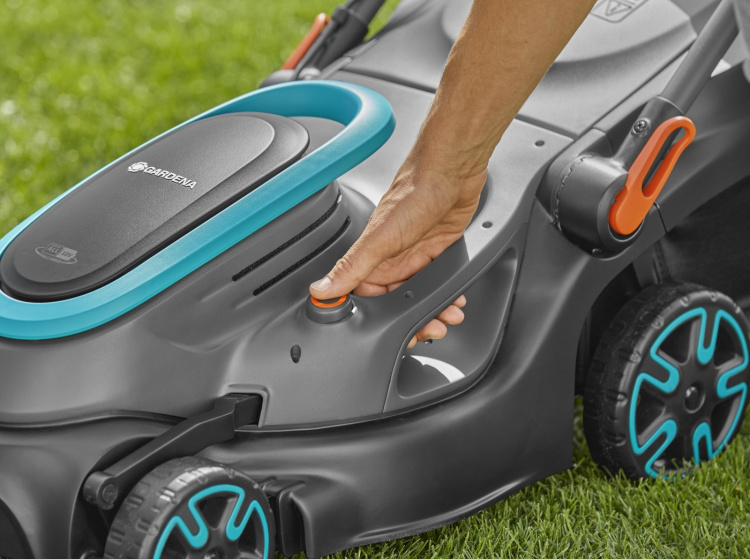 GARDENA PowerMax 37/36V P4A Ready-To-Use Set Accu-gressklipper GARDENA PowerMax 37/36V P4A Ready-To-Use Set Accu-gressklipper