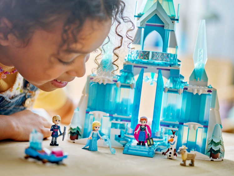LEGO Disney Princess 43244 - Elsas isslott LEGO Disney Princess 43244 - Elsas isslott