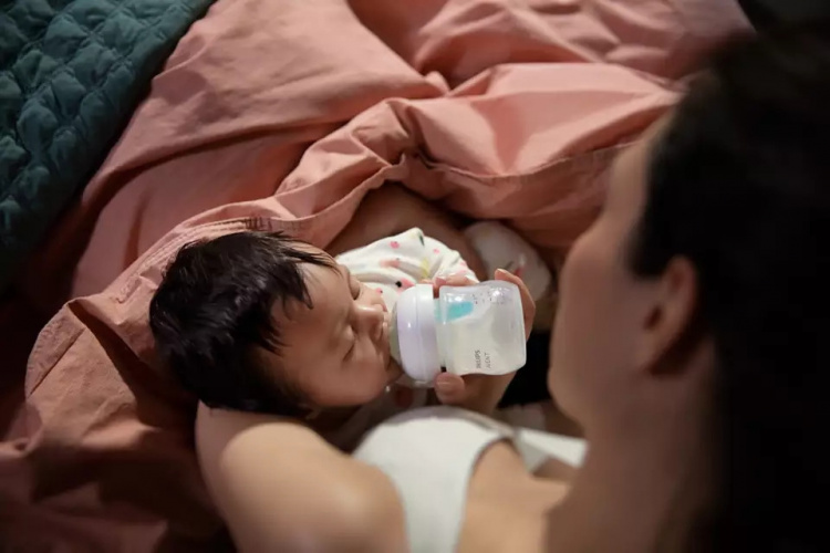 Philips Avent SCY670/01 Natural Response AirFree tåteflaske, 125 ml