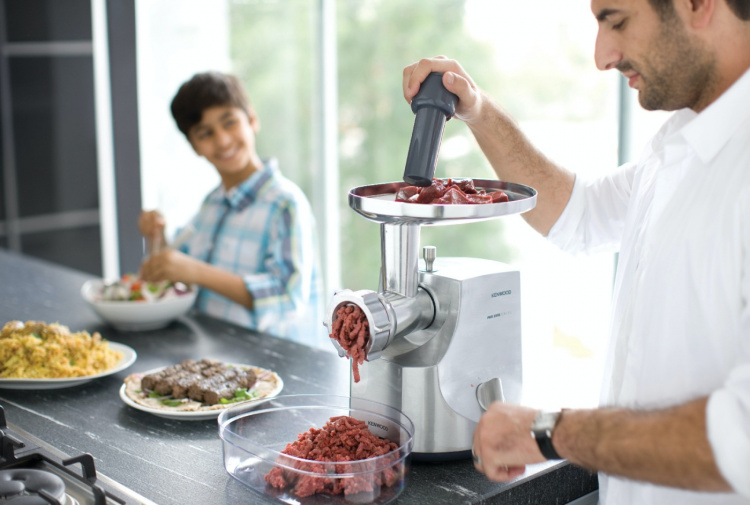 Kenwood MG700 kjøttkvern
