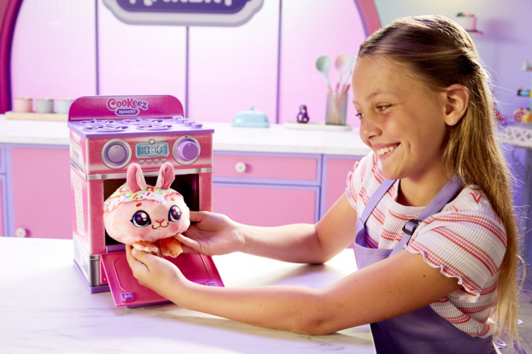 Cookeez Makery - bolleovn og mystisk kake