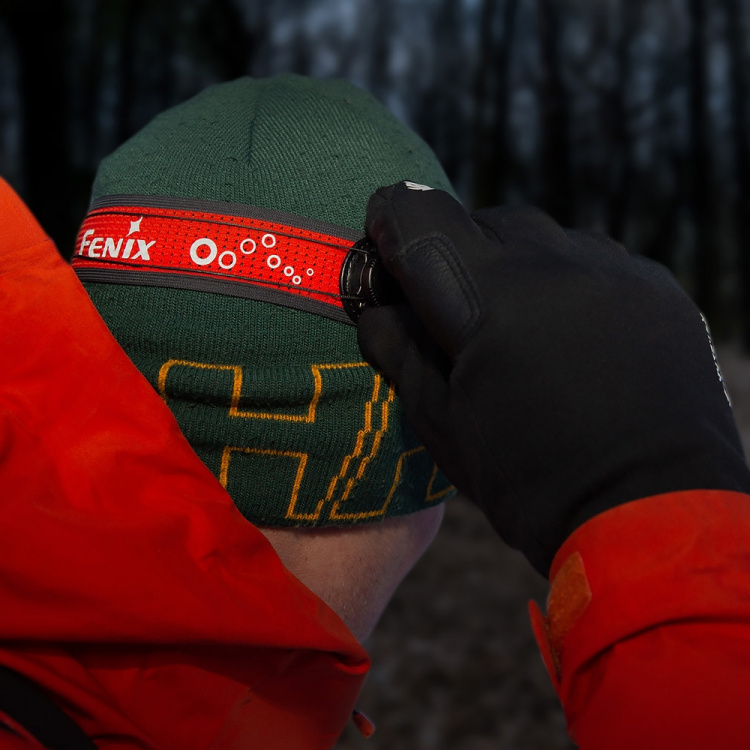 Fenix HL32R-T hodelykt