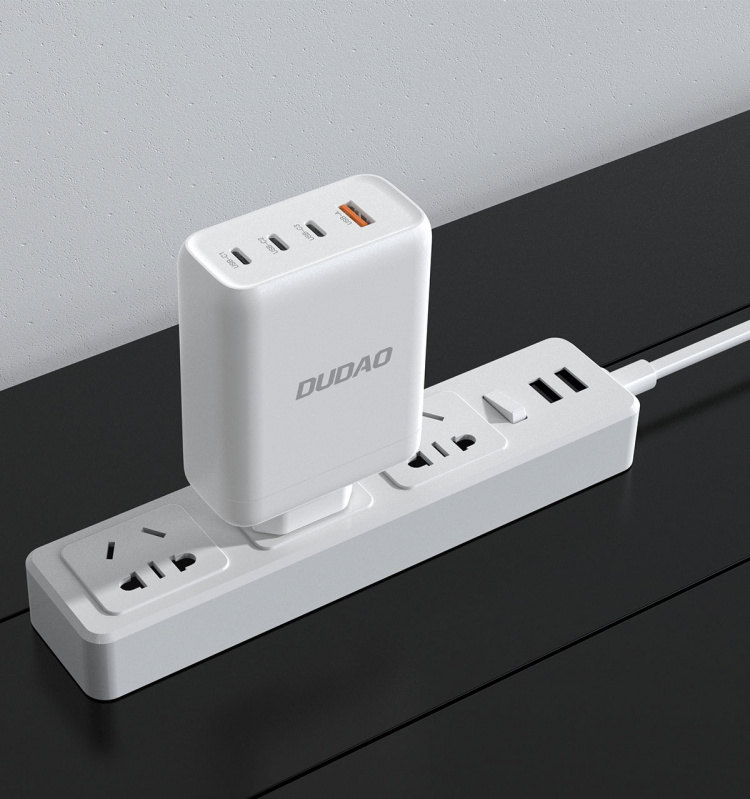 Dudao A140 140W Adapter 140Watt GaN 3xUSB-C + 1xUSB-A