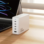 Dudao A228EU 228Watt GaN-adapter 4xUSB-C + 1xUSB-A Hvit