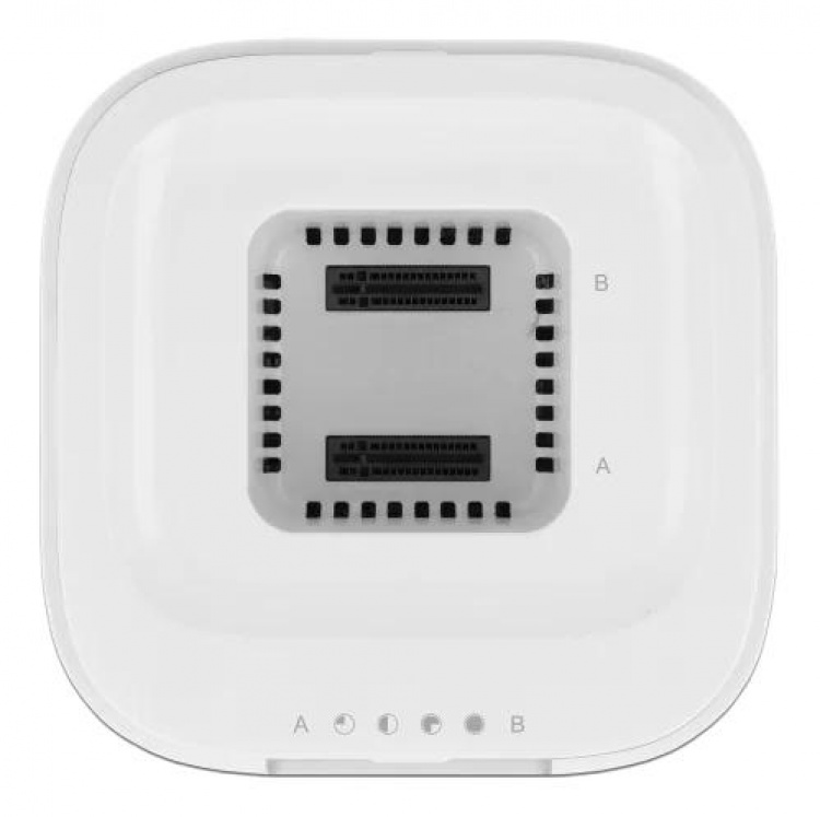 DeLOCK M.2-dokkingstasjon 2 x M.2 NVMe PCIe SSD med kloningsfunksjon DeLOCK M.2-dokkingstasjon 2 x M.2 NVMe PCIe SSD med kloningsfunksjon