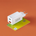 Hama Minilader USB-C + USB-A Qualcomm 3.0 38W Hvit Hama Minilader USB-C + USB-A Qualcomm 3.0 38W Hvit