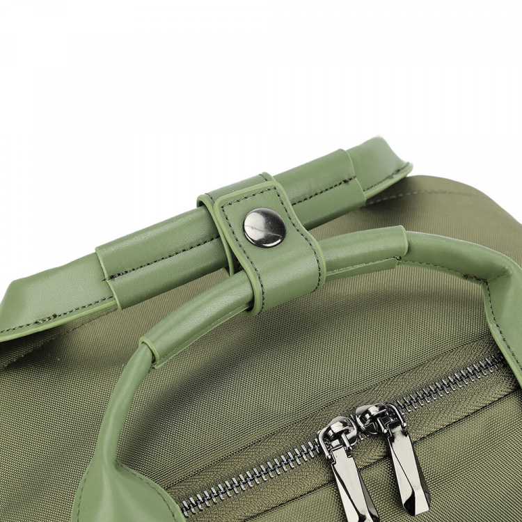 Golla Backpack Orion 13 litres Nylon and PU 15.6 Golla Backpack Orion 13 litres Nylon and PU 15.6