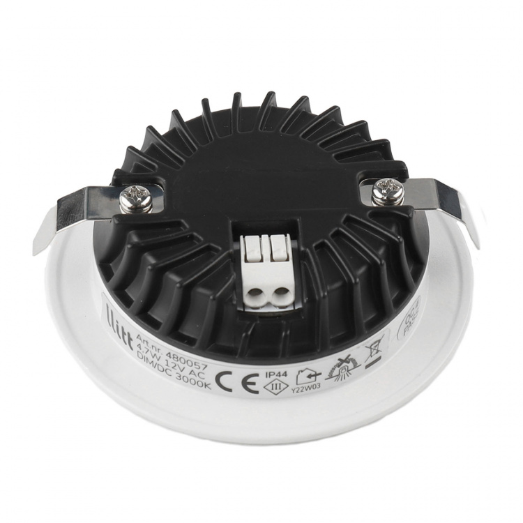 Llitt Alice 12V innfelt downlight 3000K IP44 340lm Hvit 1-pk Llitt Alice 12V innfelt downlight 3000K IP44 340lm Hvit 1-pk