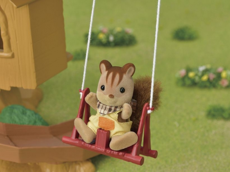 Sylvanian Families Opplev en trehytte Sylvanian Families Opplev en trehytte