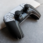 KontrolFreek Performance Grips, svart (PS5)