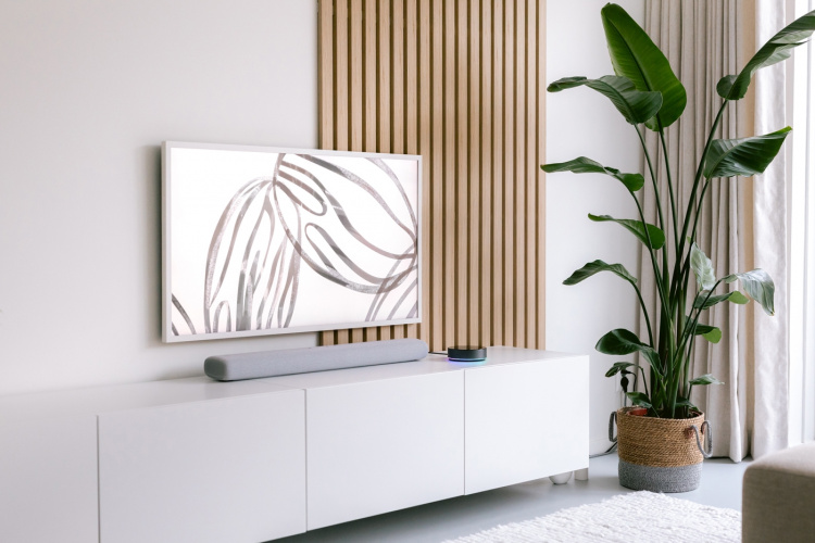 Athom Homey Pro - hjemmeautomatiseringskontroller, 2023