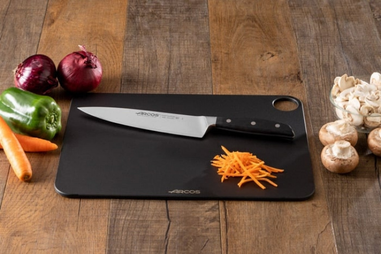 ARCOS Manhattan smidd kokkekniv, 21 cm
