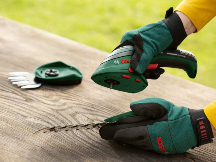 Bosch ISIO III multifunksjonell trimmer med hekksaks