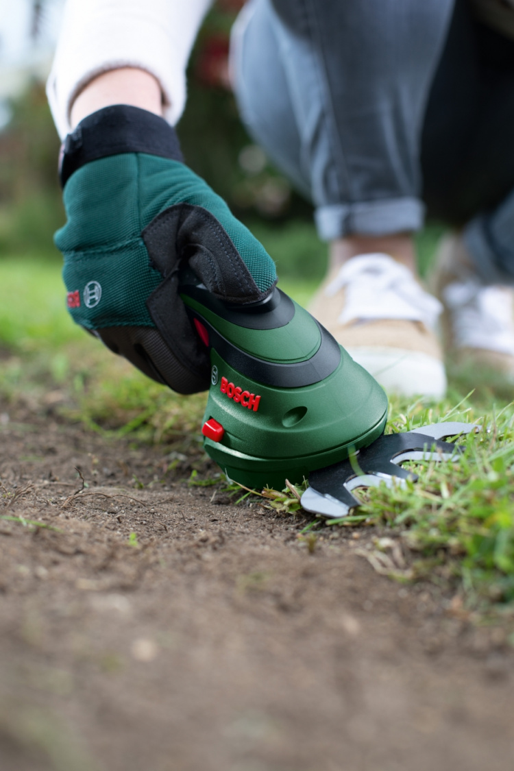Bosch ISIO III multifunksjonell trimmer med hekksaks