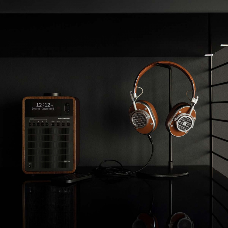 REVO SuperSignal DAB+ / FM / Bluetooth kombinasjonsradio valnøtt-svart