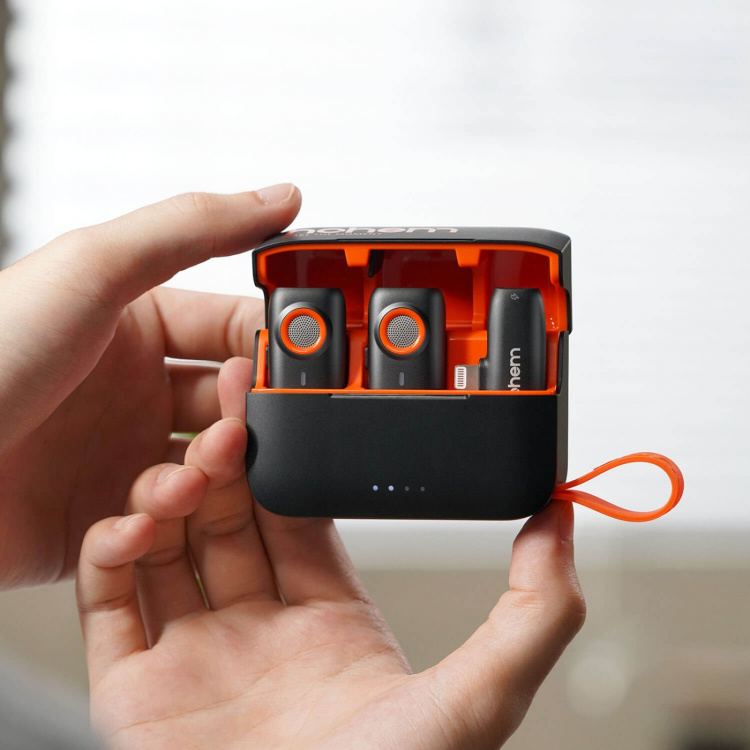 Hohem Microphone MIC-01 2TX1RX With Chargecase lightning