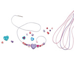 Melissa & Doug Laget av meg! Perlesett i tre med hjerteperler